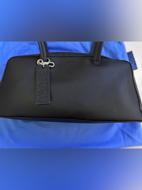 BAGGU Handbags - BAGGU Medium Recycled Leather Bowler Bag